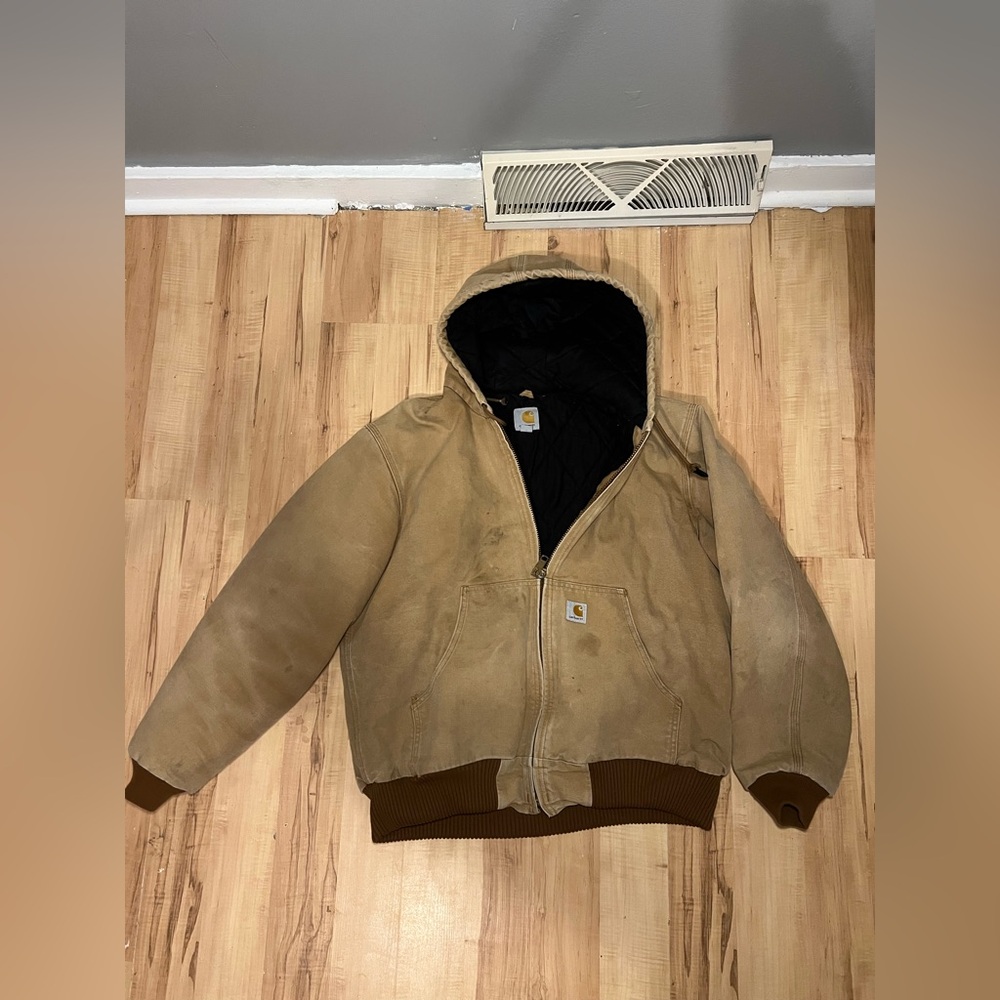 Men’s Carhartt jacket L